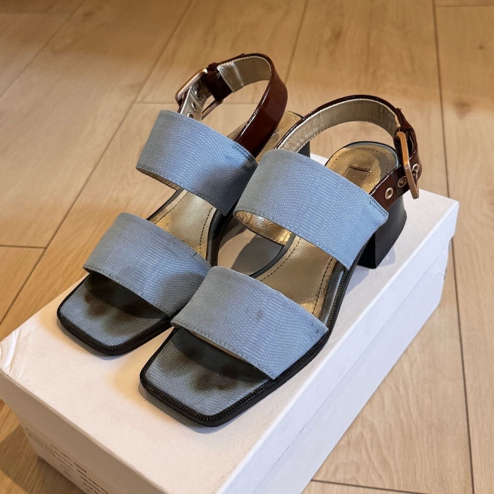 Suzanne Rae buckle sandals - Picture 4 of 10